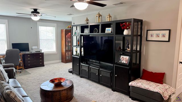 157 Fairway Circle, Macon, GA 31211