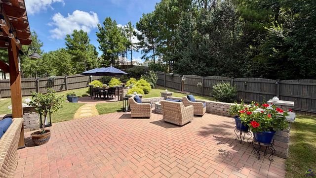 157 Fairway Circle, Macon, GA 31211