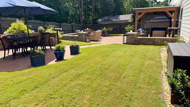 157 Fairway Circle, Macon, GA 31211