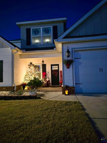 157 Fairway Circle, Macon, GA 31211