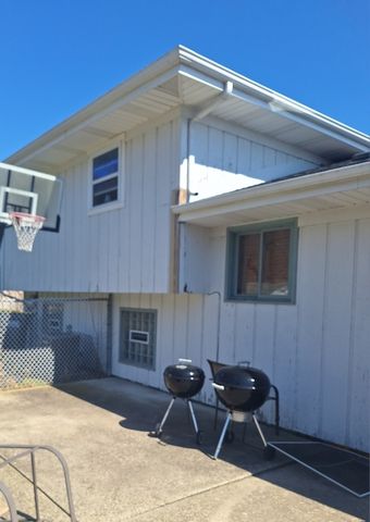 3136 Rosiclaire Court, South Chicago Heights, IL 60411