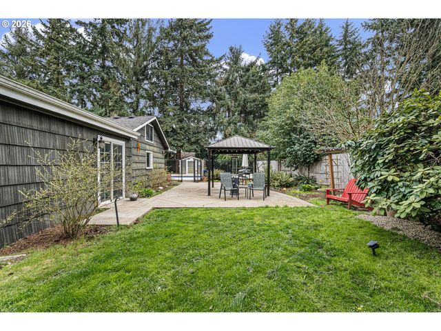 1810 MINDA Dr, Eugene, OR 97401