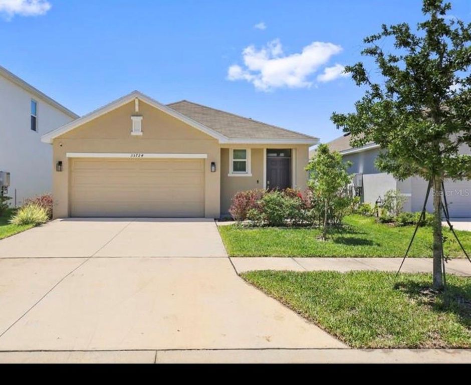 35724 SUNFLOWER HILL DR, Zephyrhills, FL 33541