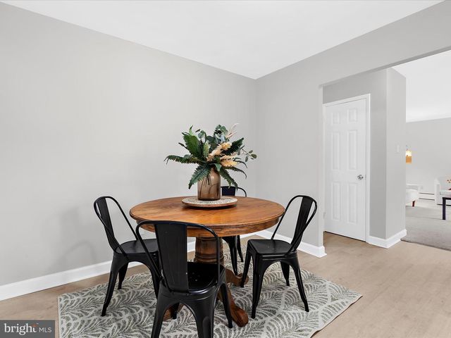 352 MAE RD, Glen Burnie, MD 21061