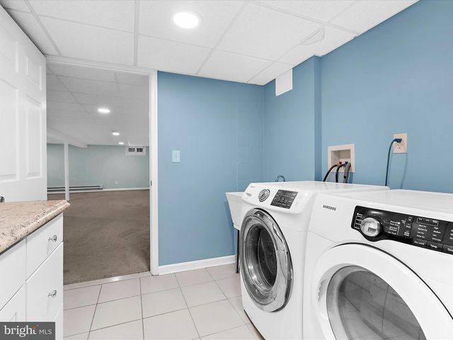 352 MAE RD, Glen Burnie, MD 21061