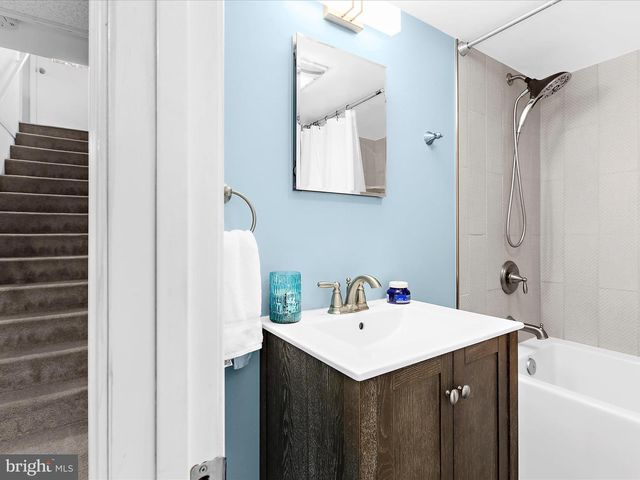 352 MAE RD, Glen Burnie, MD 21061