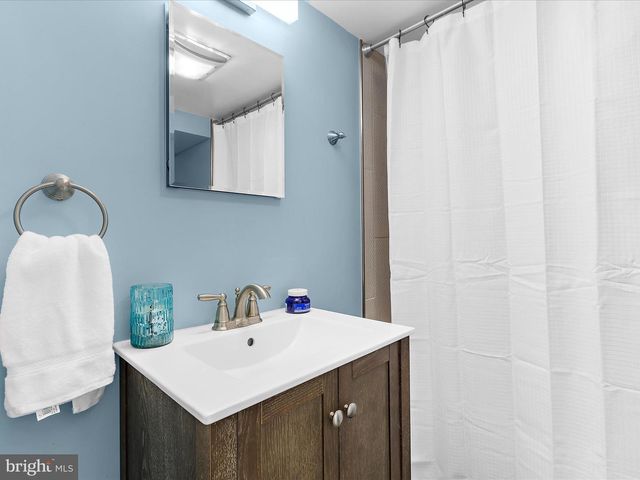 352 MAE RD, Glen Burnie, MD 21061
