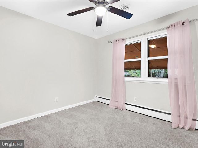 352 MAE RD, Glen Burnie, MD 21061
