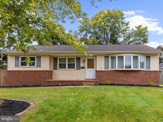 352 MAE RD, Glen Burnie, MD 21061