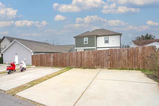 2020 14th Ave, N, Nashville, TN 37208