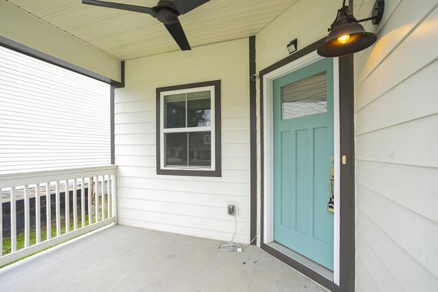 2020 14th Ave, N, Nashville, TN 37208