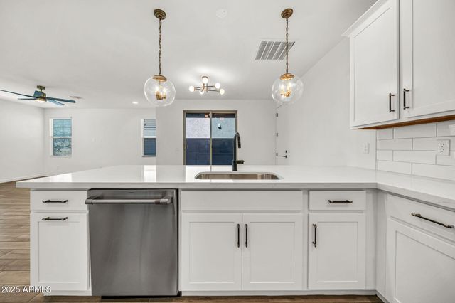 26209 N 19TH Lane, Phoenix, AZ 85085