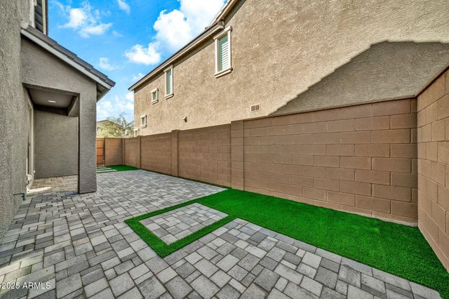 26209 N 19TH Lane, Phoenix, AZ 85085