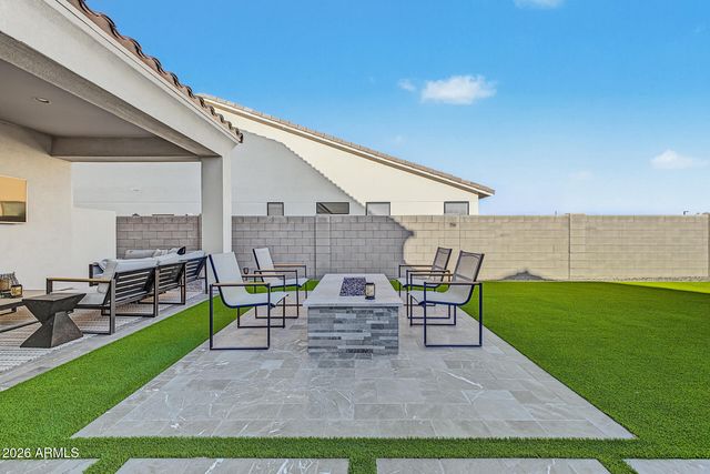 3749 W LAPIS Drive, San Tan Valley, AZ 85144