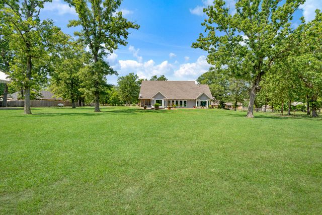 12234 Farm Road 195, Paris, TX 75462