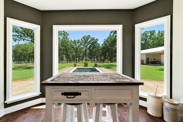 12234 Farm Road 195, Paris, TX 75462