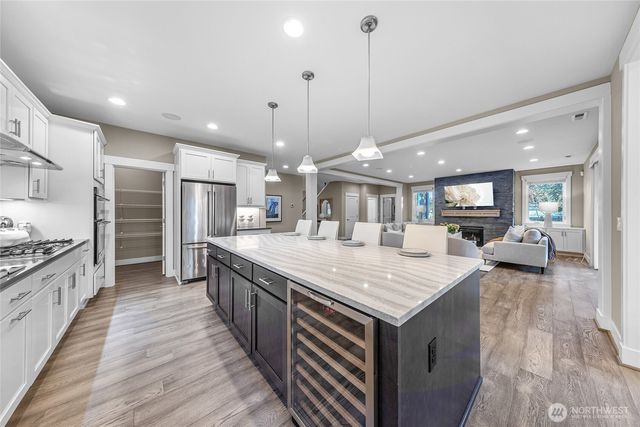 6501 124th Avenue NE, Kirkland, WA 98033