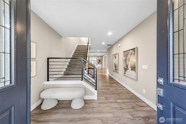 6501 124th Avenue NE, Kirkland, WA 98033