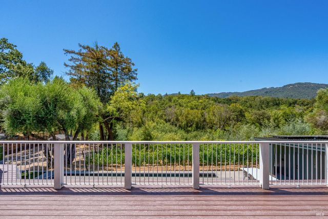 4920 Warm Springs Rd, Glen Ellen, CA 95442