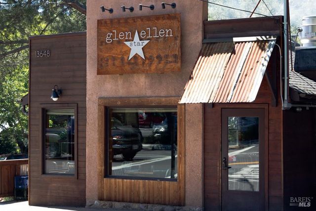 4920 Warm Springs Rd, Glen Ellen, CA 95442