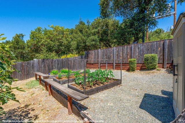 4920 Warm Springs Rd, Glen Ellen, CA 95442
