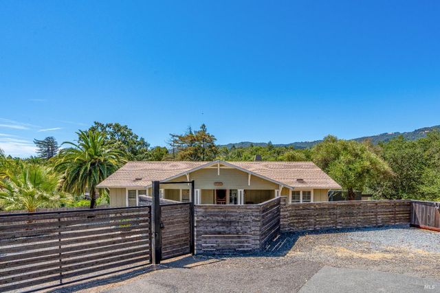 4920 Warm Springs Rd, Glen Ellen, CA 95442