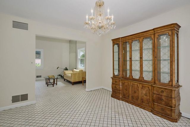 72 Hickory Hill Drive, Dobbs Ferry, NY 10522