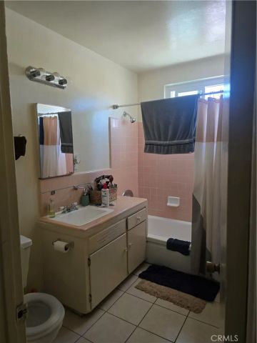 4017 Gelber Place, Los Angeles, CA 90008