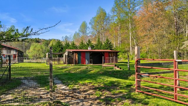 1681 Marrestop Road, Hothouse, NC 28906