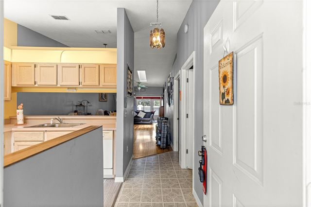 10483 SW 85TH COURT, Ocala, FL 34481