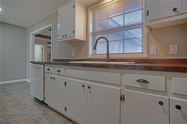 314 Rock Street, Dardanelle, AR 72834