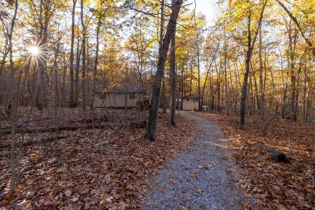 335 WILDWOOD LN, Shenandoah, VA 22849