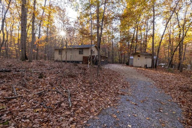 335 WILDWOOD LN, Shenandoah, VA 22849