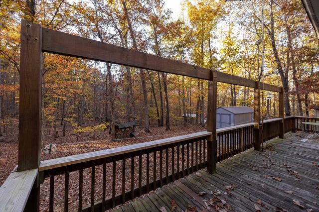 335 WILDWOOD LN, Shenandoah, VA 22849