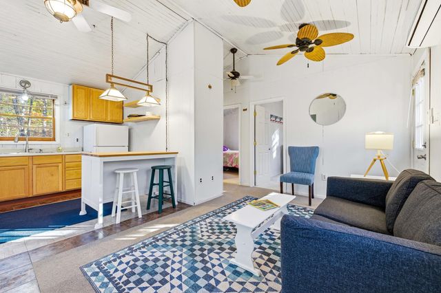 335 WILDWOOD LN, Shenandoah, VA 22849