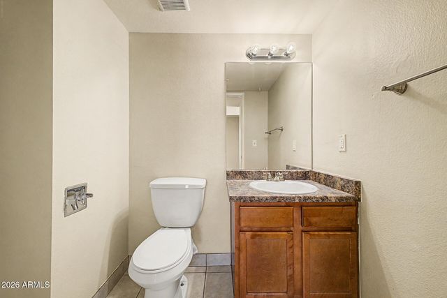 2415 W GREENWAY Road 3, Phoenix, AZ 85023