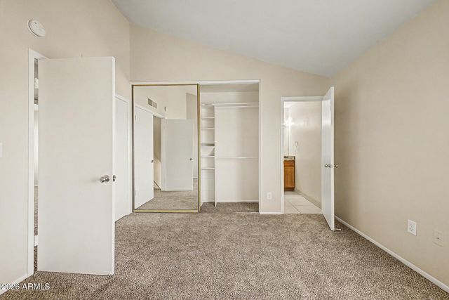 2415 W GREENWAY Road 3, Phoenix, AZ 85023