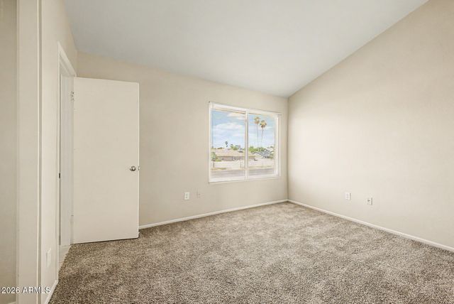 2415 W GREENWAY Road 3, Phoenix, AZ 85023