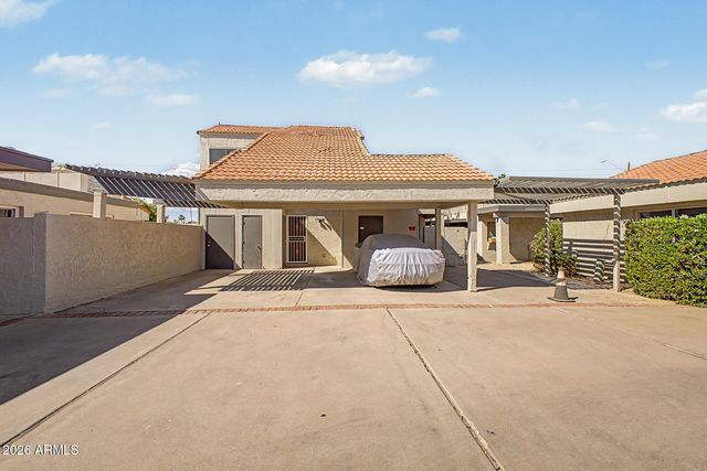 2415 W GREENWAY Road 3, Phoenix, AZ 85023