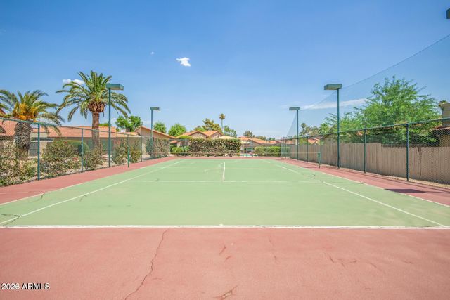 2415 W GREENWAY Road 3, Phoenix, AZ 85023