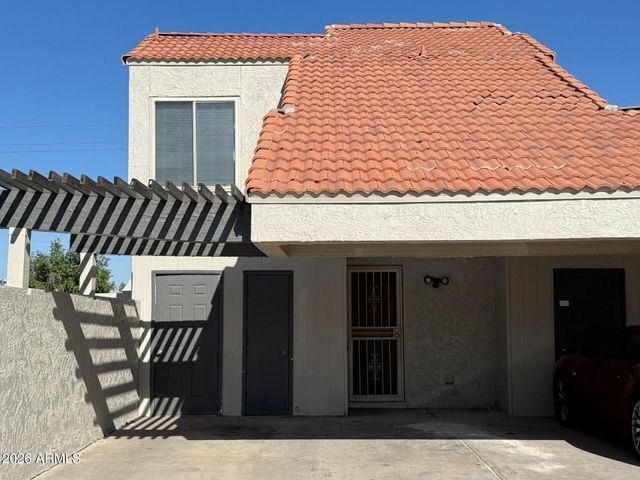 2415 W GREENWAY Road 3, Phoenix, AZ 85023