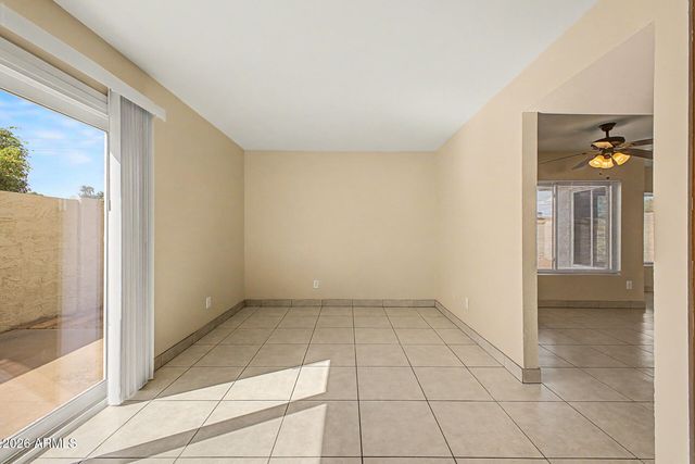 2415 W GREENWAY Road 3, Phoenix, AZ 85023