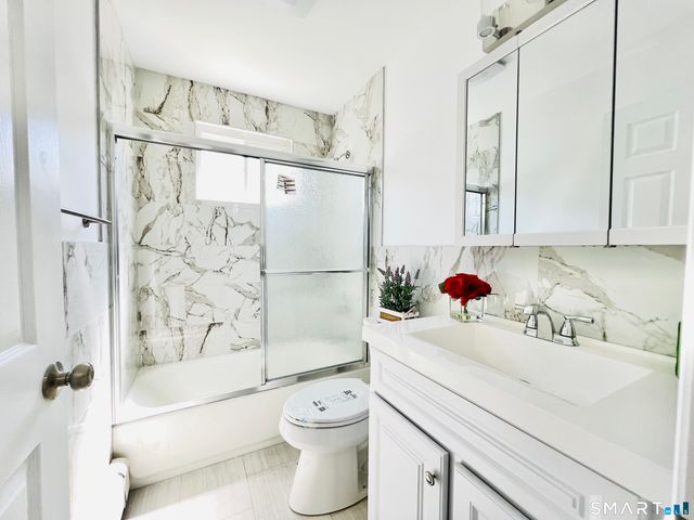 342 Weed Avenue, Stamford, CT 06902