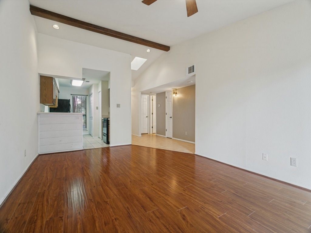 358 W Harwood Road G, Hurst, TX 76054 — exterior