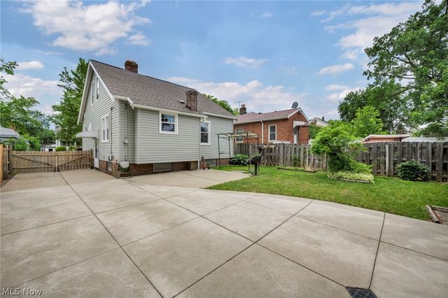 3326 Lincoln Avenue, Parma, OH 44134