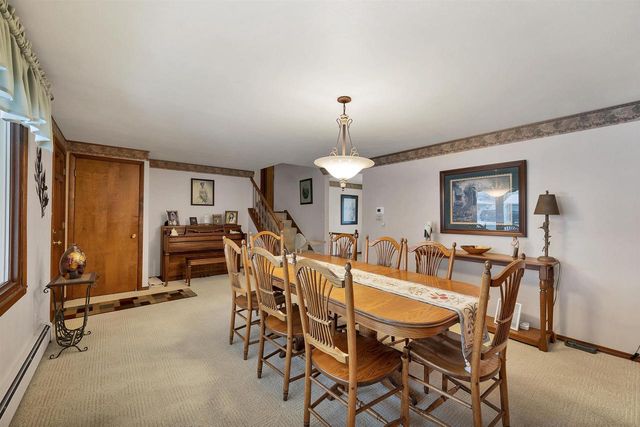 1281 VALLEY VIEW ROAD, Green Bay, WI 54304