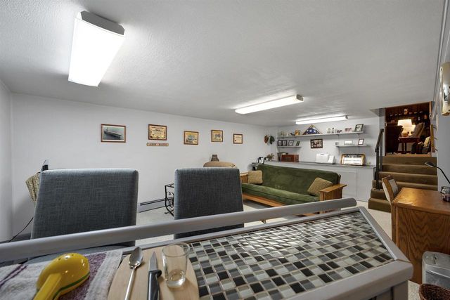 1281 VALLEY VIEW ROAD, Green Bay, WI 54304