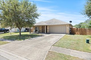 506 Roadrunner, New Braunfels, TX 78130