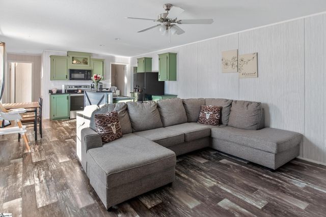 862 N Old Mill Road, Easley, SC 29640