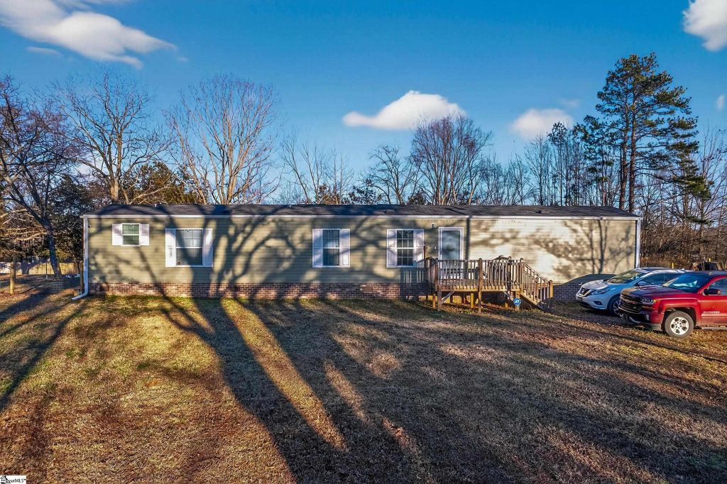862 N Old Mill Road, Easley, SC 29640